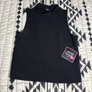 Black Sleeveless Top